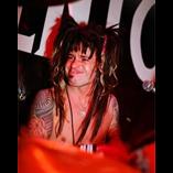 Mötley Crüe fan erstatter Tommy Lee