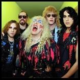 Twisted Sister spiller i Sverige i november.