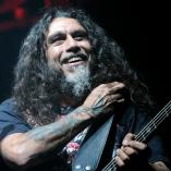 Forsanger og bassist i Slayer, Tom Araya